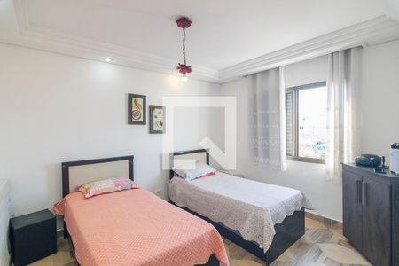 Apartamento à venda com 70m², 3 quartos e 2 vagasQuarto 3