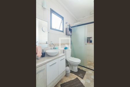 Apartamento à venda com 70m², 3 quartos e 2 vagasBanheiro da Suite