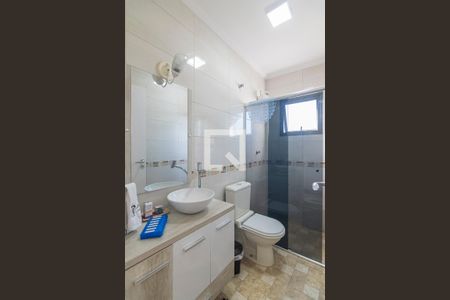 Apartamento à venda com 70m², 3 quartos e 2 vagasBanheiro