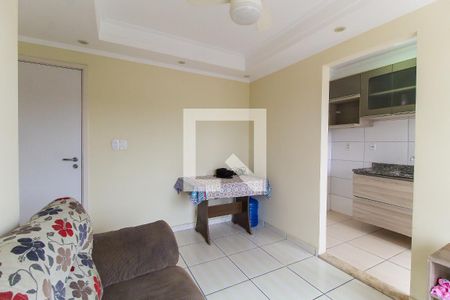 Sala de apartamento para alugar com 2 quartos, 45m² em Jardim Bartira, São Paulo
