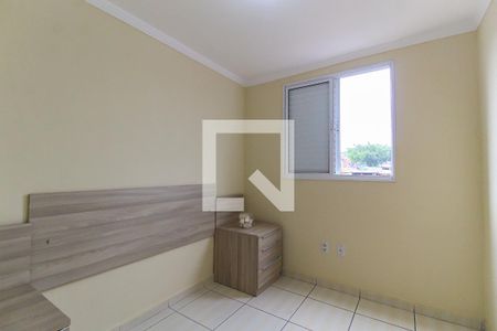 Quarto 1 de apartamento para alugar com 2 quartos, 45m² em Jardim Bartira, São Paulo