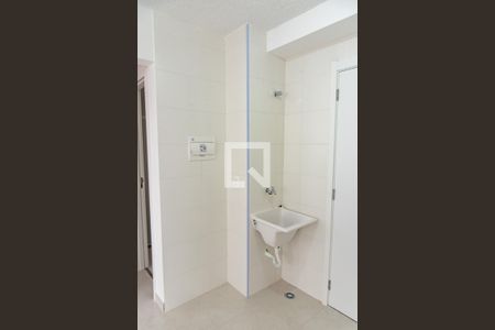 Sala/cozinha de apartamento para alugar com 2 quartos, 33m² em Cambuci, São Paulo