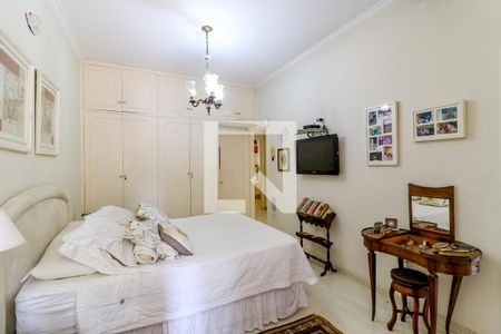 Casa à venda com 280m², 3 quartos e 3 vagasSuíte 2