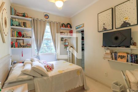 Casa à venda com 280m², 3 quartos e 3 vagasSuíte 1