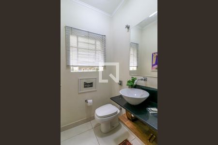 Casa à venda com 280m², 3 quartos e 3 vagasLavabo