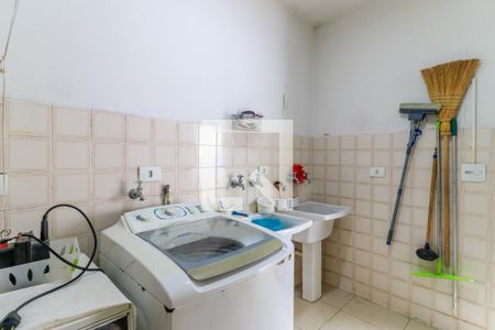 Casa à venda com 280m², 3 quartos e 3 vagasÁrea de Serviço