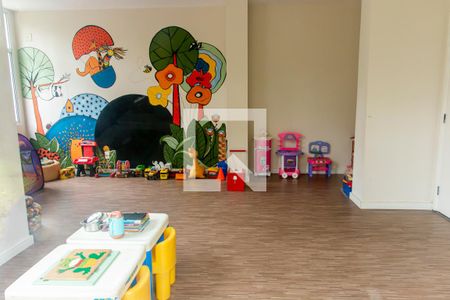 Apartamento para alugar com 74m², 2 quartos e 1 vagaÁrea comum