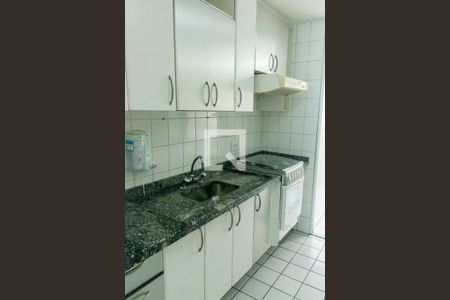 Apartamento para alugar com 74m², 2 quartos e 1 vagaCozinha