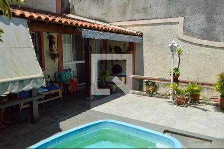 Casa de condomínio à venda com 100m², 3 quartos e 1 vagaárea comum 