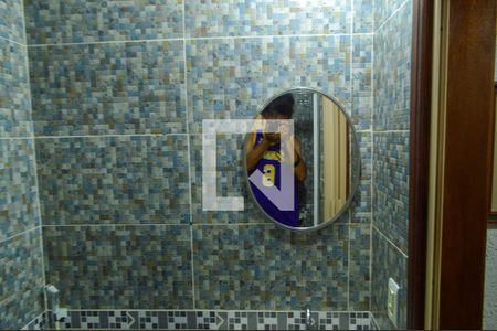 Casa de condomínio à venda com 100m², 3 quartos e 1 vagaBanheiro da Suíte 1