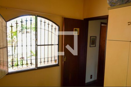 Casa de condomínio à venda com 100m², 3 quartos e 1 vagaQuarto 2