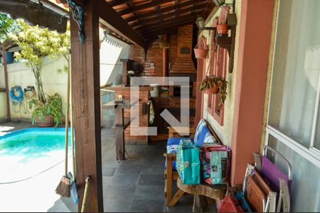 Casa de condomínio à venda com 100m², 3 quartos e 1 vagaárea comum 