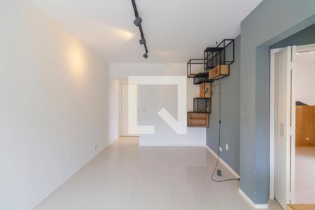 Sala de apartamento para alugar com 2 quartos, 70m² em Vila Madalena, São Paulo