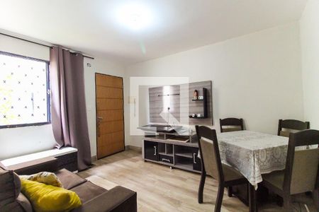 Sala de apartamento à venda com 2 quartos, 52m² em Conjunto Residencial José Bonifácio, São Paulo