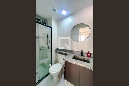 Banheiro da Suíte de apartamento para alugar com 1 quarto, 27m² em Vila Cláudia, São Paulo