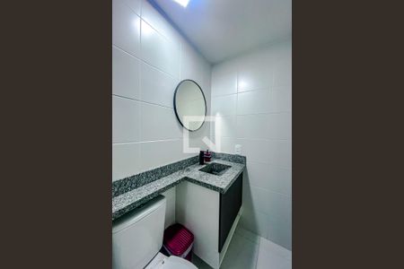Banheiro da Suíte de apartamento para alugar com 1 quarto, 27m² em Vila Cláudia, São Paulo