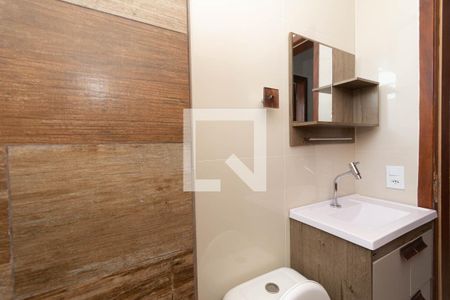 Apartamento à venda com 43m², 2 quartos e sem vaga Apartamento à venda com 43m², 2 quartos e sem vagaBanheiro Social