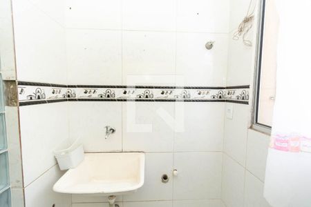 Apartamento à venda com 43m², 2 quartos e sem vaga Apartamento à venda com 43m², 2 quartos e sem vagaCozinha e Área de Serviço