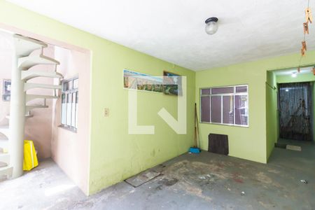 Casa para alugar com 36m², 1 quarto e 1 vagaQuintal