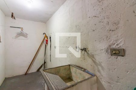 Casa para alugar com 36m², 1 quarto e 1 vagaÁrea de Serviço 