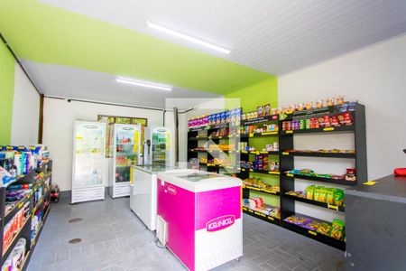 Apartamento à venda com 70m², 2 quartos e 2 vagas Apartamento à venda com 70m², 2 quartos e 2 vagasÁrea comum - Mini Mercado