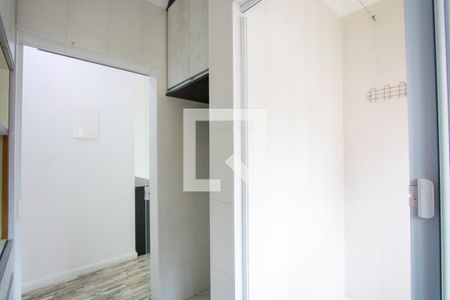 Apartamento à venda com 70m², 2 quartos e 2 vagas Apartamento à venda com 70m², 2 quartos e 2 vagasCozinha