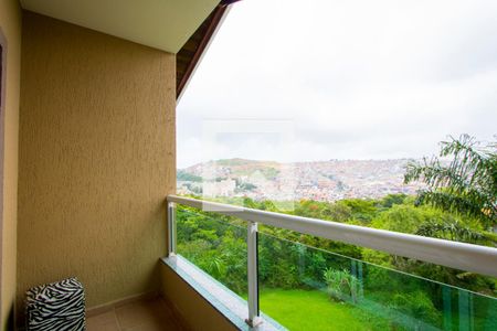 Varanda da sala de apartamento à venda com 2 quartos, 70m² em Parque São Vicente, Santo André