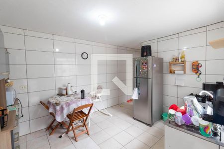 Casa à venda com 370m², 6 quartos e 4 vagas Casa à venda com 370m², 6 quartos e 4 vagasCozinha 2