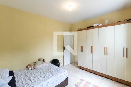 Casa à venda com 370m², 6 quartos e 4 vagas Casa à venda com 370m², 6 quartos e 4 vagasQuarto Suíte