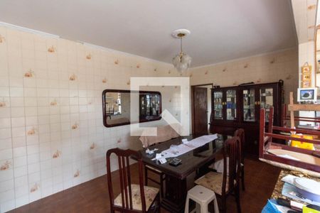 Casa à venda com 370m², 6 quartos e 4 vagas Casa à venda com 370m², 6 quartos e 4 vagasCopa