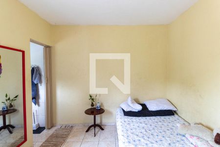 Casa à venda com 370m², 6 quartos e 4 vagas Casa à venda com 370m², 6 quartos e 4 vagasQuarto Suíte