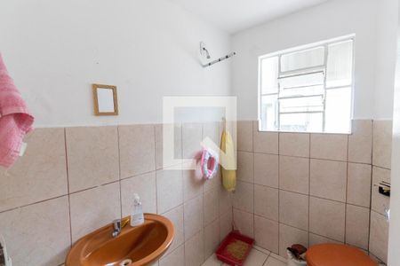 Casa à venda com 370m², 6 quartos e 4 vagas Casa à venda com 370m², 6 quartos e 4 vagasBanheiro 4