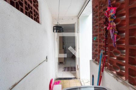 Casa à venda com 370m², 6 quartos e 4 vagas Casa à venda com 370m², 6 quartos e 4 vagasLavanderia 3