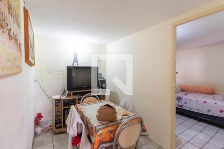 Casa à venda com 370m², 6 quartos e 4 vagas Casa à venda com 370m², 6 quartos e 4 vagasSala 3