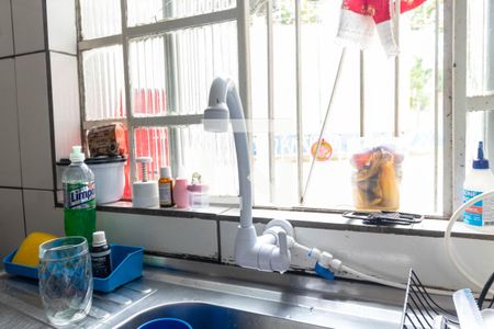 Casa à venda com 370m², 6 quartos e 4 vagas Casa à venda com 370m², 6 quartos e 4 vagasCozinha - Torneira