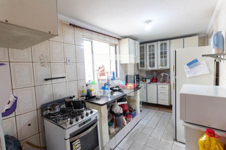 Casa à venda com 370m², 6 quartos e 4 vagas Casa à venda com 370m², 6 quartos e 4 vagasCozinha 3