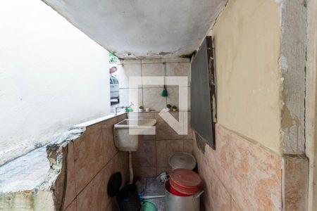 Casa à venda com 370m², 6 quartos e 4 vagas Casa à venda com 370m², 6 quartos e 4 vagasLavanderia 2