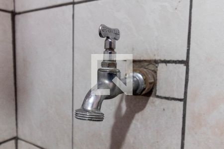 Casa à venda com 370m², 6 quartos e 4 vagas Casa à venda com 370m², 6 quartos e 4 vagasLavanderia (Torneira)