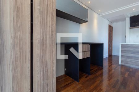 Armário Planejado Sala de Estar de apartamento à venda com 2 quartos, 68m² em Vila Inglesa, São Paulo