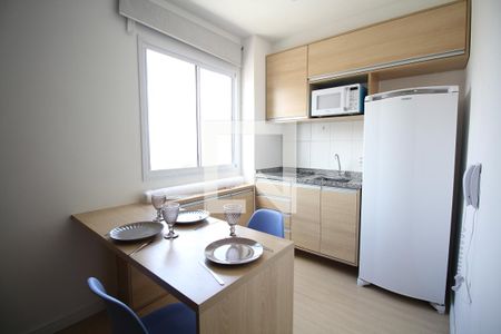 Cozinha de apartamento para alugar com 1 quarto, 24m² em Sé, São Paulo