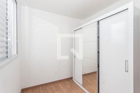 Quarto 2 de apartamento para alugar com 2 quartos, 44m² em Jardim Maria Estela, São Paulo