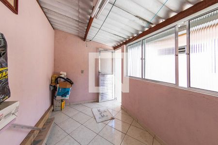 Casa à venda com 72m², 2 quartos e 1 vaga Casa à venda com 72m², 2 quartos e 1 vagaEdícula