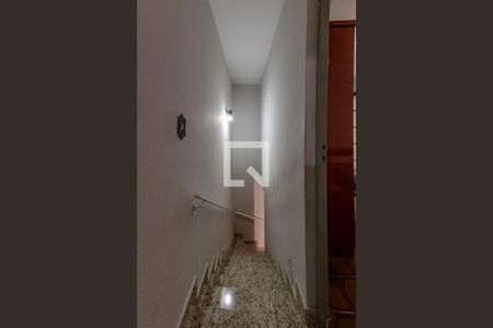 Casa à venda com 72m², 2 quartos e 1 vaga Casa à venda com 72m², 2 quartos e 1 vagaCorredor
