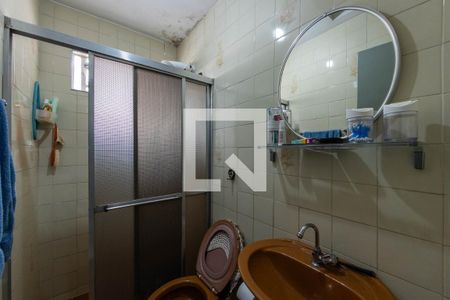 Casa à venda com 72m², 2 quartos e 1 vaga Casa à venda com 72m², 2 quartos e 1 vagaBanheiro