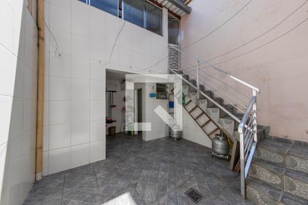 Casa à venda com 72m², 2 quartos e 1 vaga Casa à venda com 72m², 2 quartos e 1 vagaQuintal