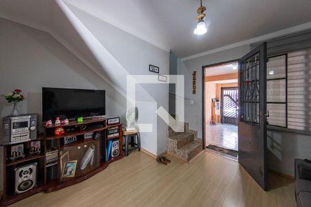 Sala de casa à venda com 2 quartos, 72m² em Conjunto Residencial Sitio Oratório, São Paulo