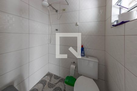 Casa à venda com 72m², 2 quartos e 1 vaga Casa à venda com 72m², 2 quartos e 1 vagaBanheiro