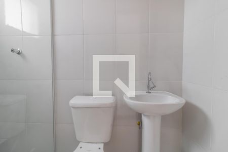 Banheiro Quarto 1 de casa de condomínio para alugar com 2 quartos, 70m² em Vila Rio Branco, São Paulo