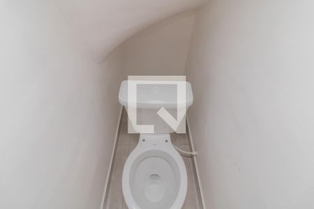 Lavabo de casa de condomínio para alugar com 2 quartos, 70m² em Vila Rio Branco, São Paulo