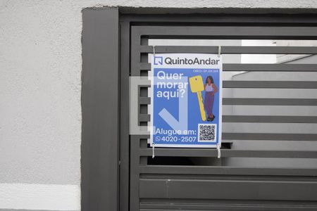 Plaquinha de casa de condomínio para alugar com 2 quartos, 70m² em Vila Rio Branco, São Paulo